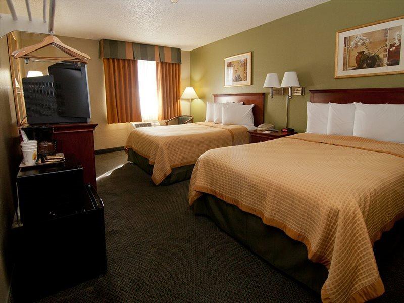 Super 8 By Wyndham Panama City Eksteriør bilde