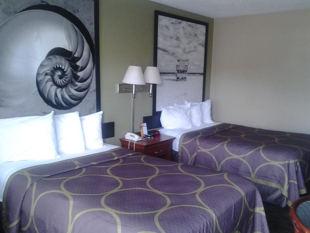 Super 8 By Wyndham Panama City Eksteriør bilde