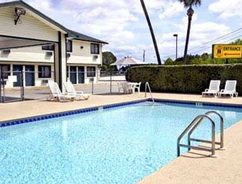 Super 8 By Wyndham Panama City Eksteriør bilde