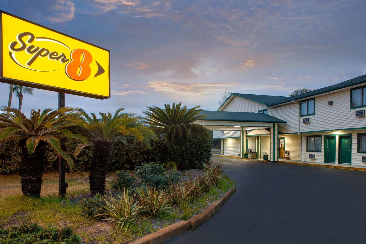 Super 8 By Wyndham Panama City Eksteriør bilde